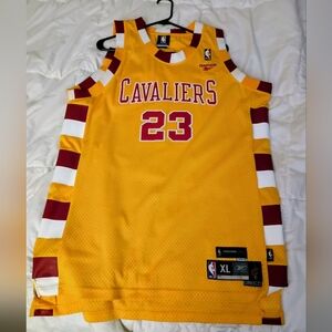 LeBron James Cavaliers Jersey
